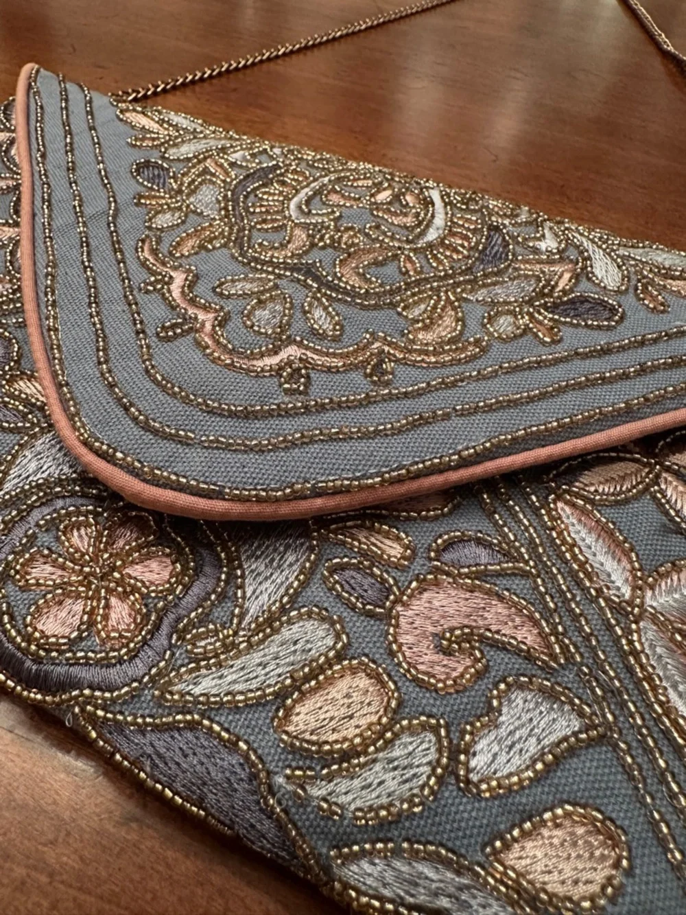 ✨ Vintage Beaded Purse - Picture 4 of 7